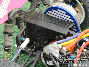 http://www.oople.com/rc/photos/2011national-stotfold/2WD/yard/DSC_1376.jpg