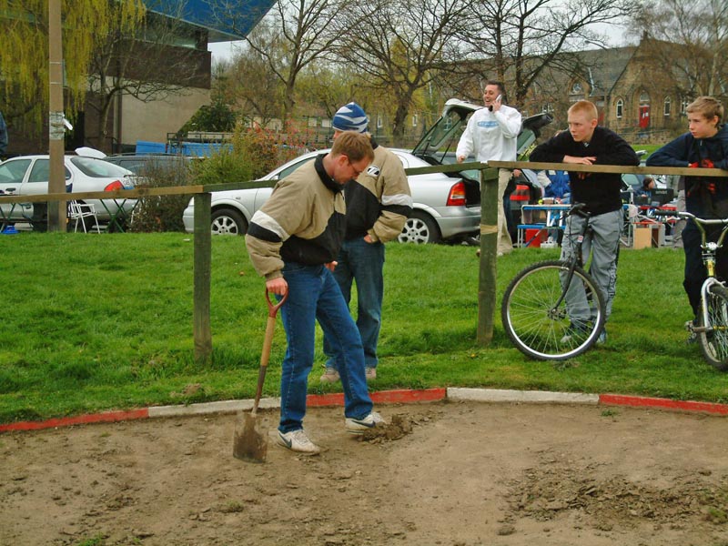 steve lawson driving a spade