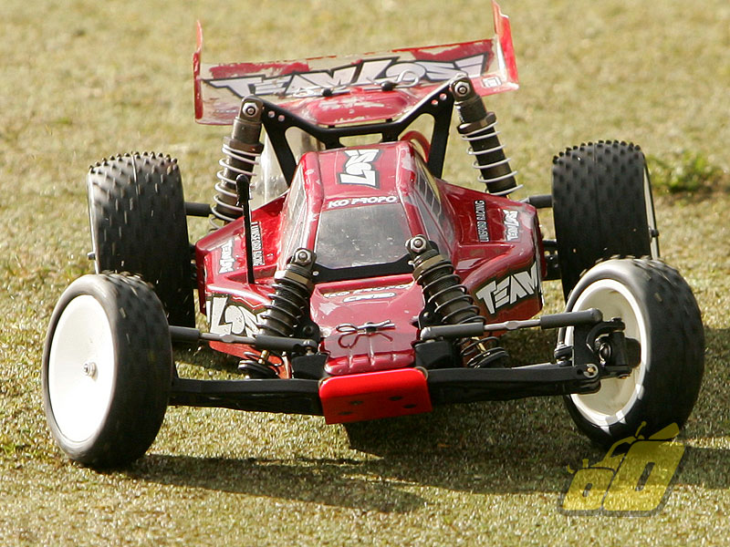 Richard 'Tricky' Taylor - wonder what paint he used ?   answers on a postcard please.   (hint: its crap)