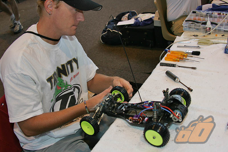 Jukka Prepares his car